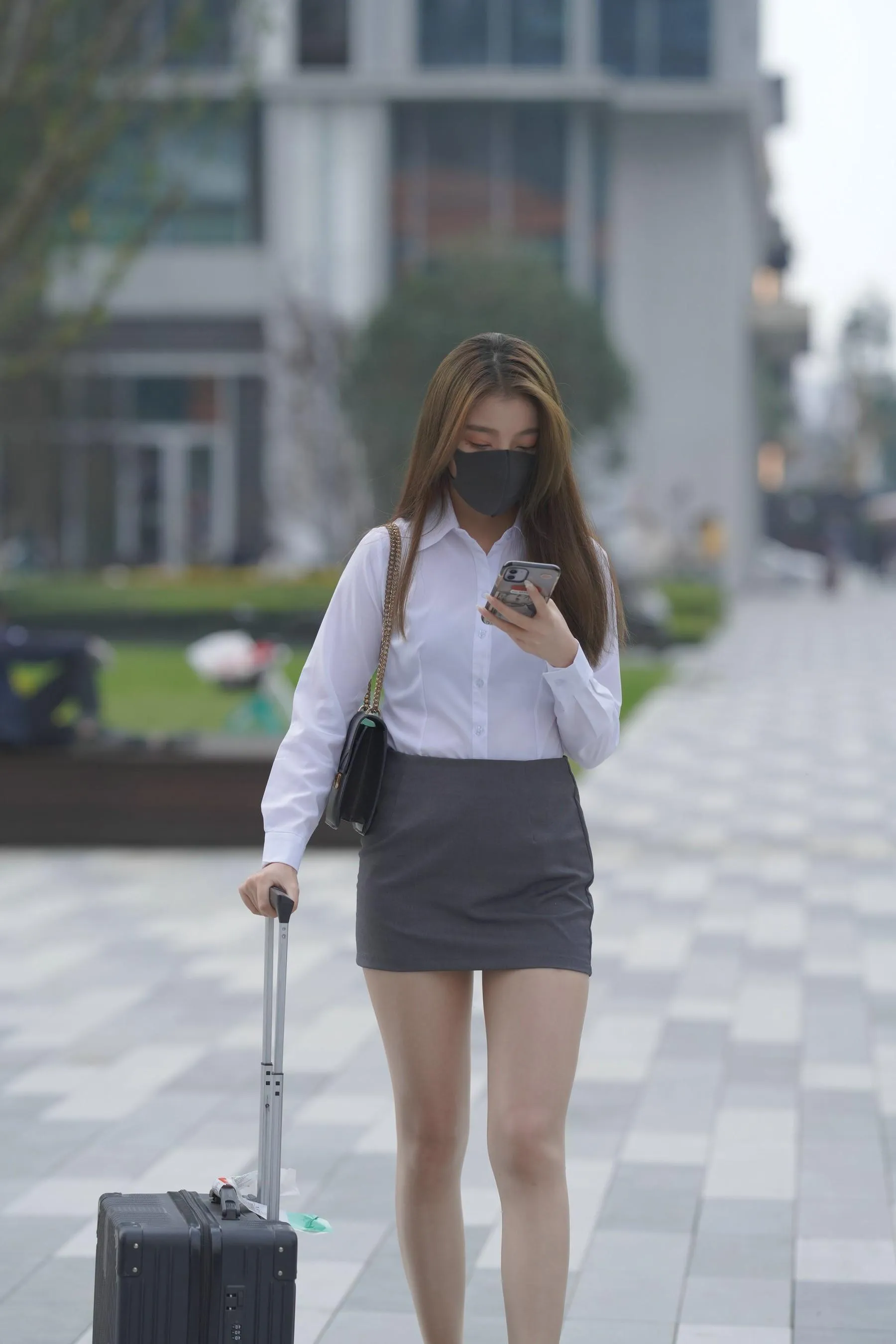[魔镜街拍] NO.113 陌生的城市 [304P]插图2